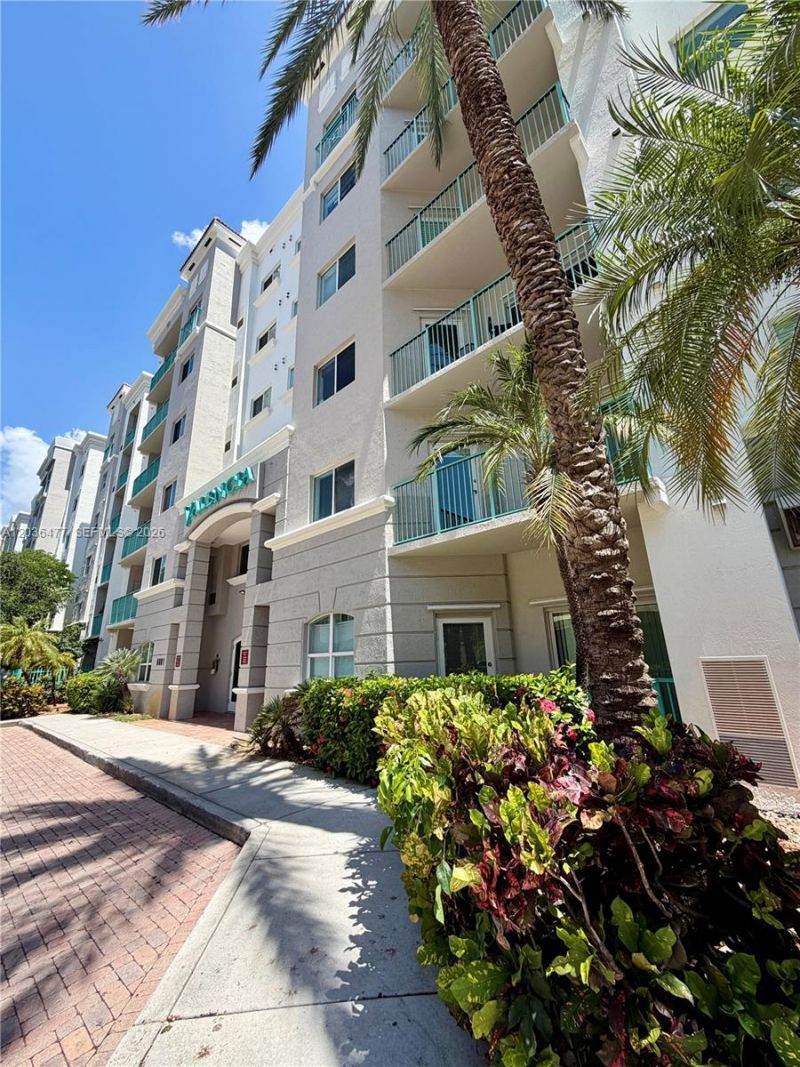 6001 SW 70th St , Unit 644, South Miami, FL 33143 Photo