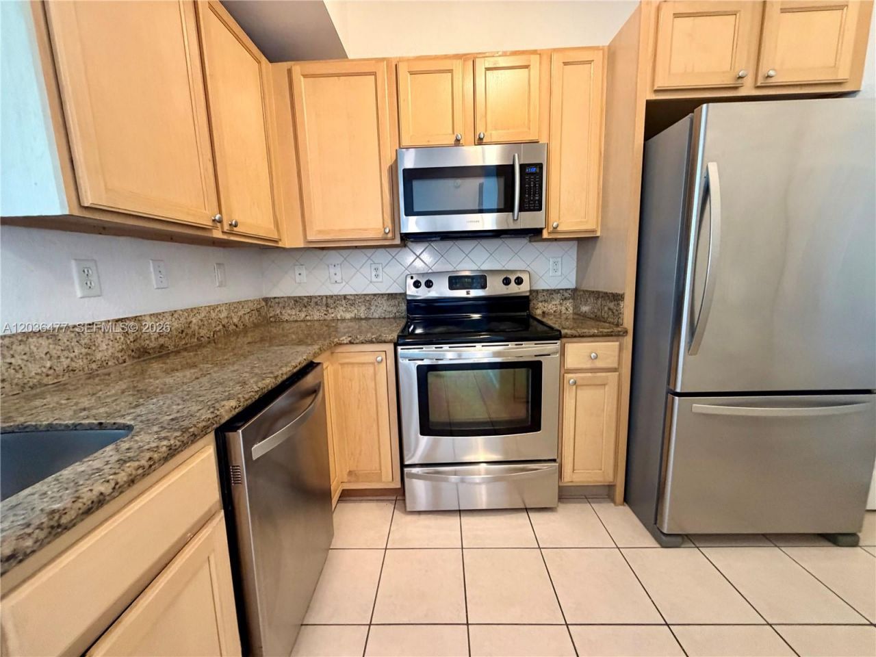 6001 SW 70th St , Unit 644, South Miami, FL 33143 Photo