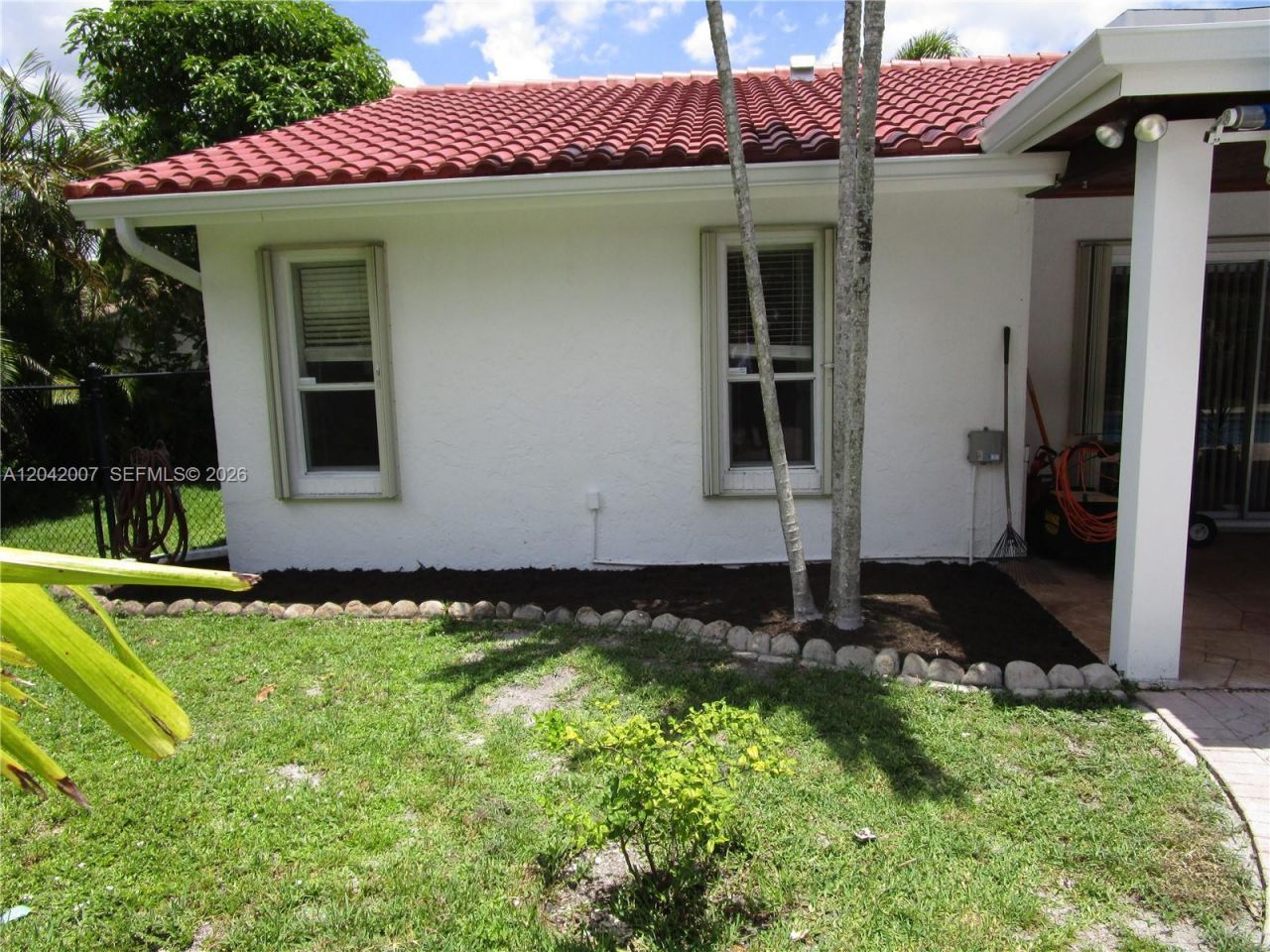 11130 NW 38th St , Coral Springs, FL 33065 Photo