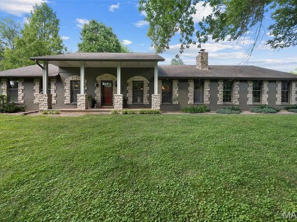 1024 Wolf Lane , Cape Girardeau, MO 63701