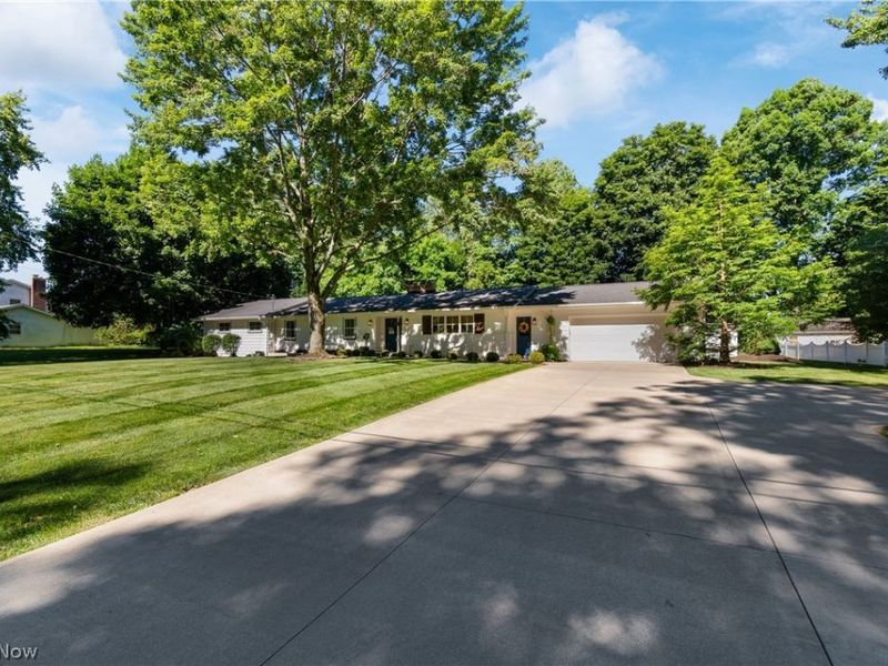 1001 Oneida Trail SW, Hartville, OH 44632 Photo 39