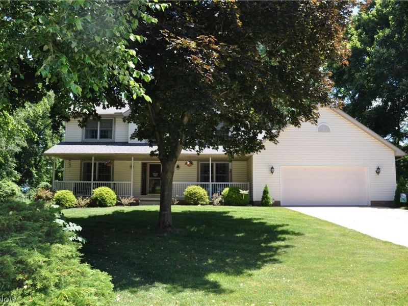 5187 Shoreview Circle NW, Canton, OH 44708 Photo 1