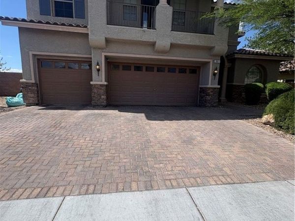 7811 Stroh Lane , Las Vegas, NV 89178