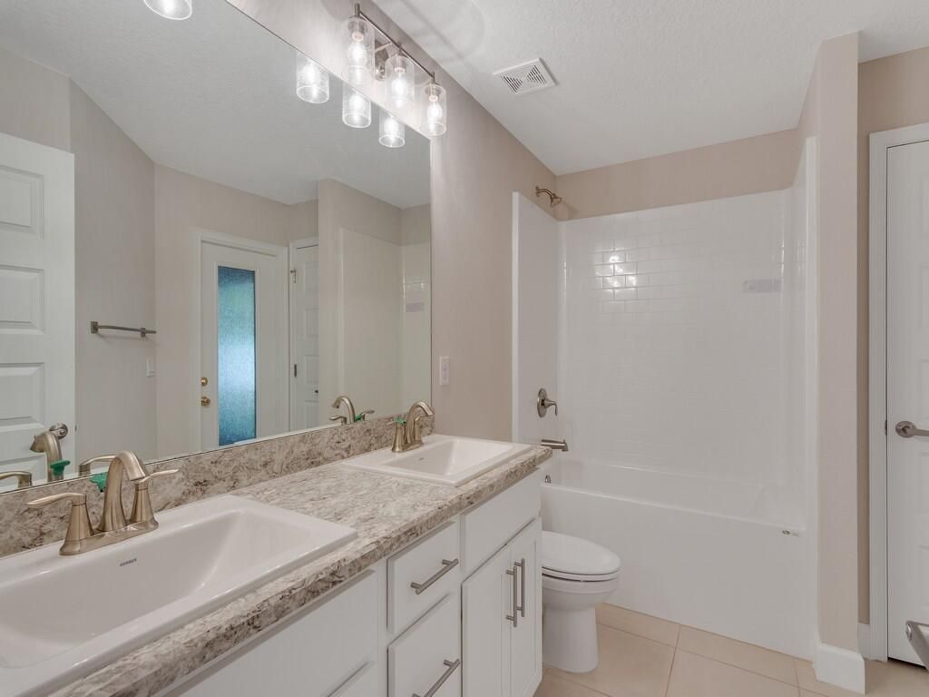 8308 Amalfi Circle, Fort Pierce, FL 34951 Photo