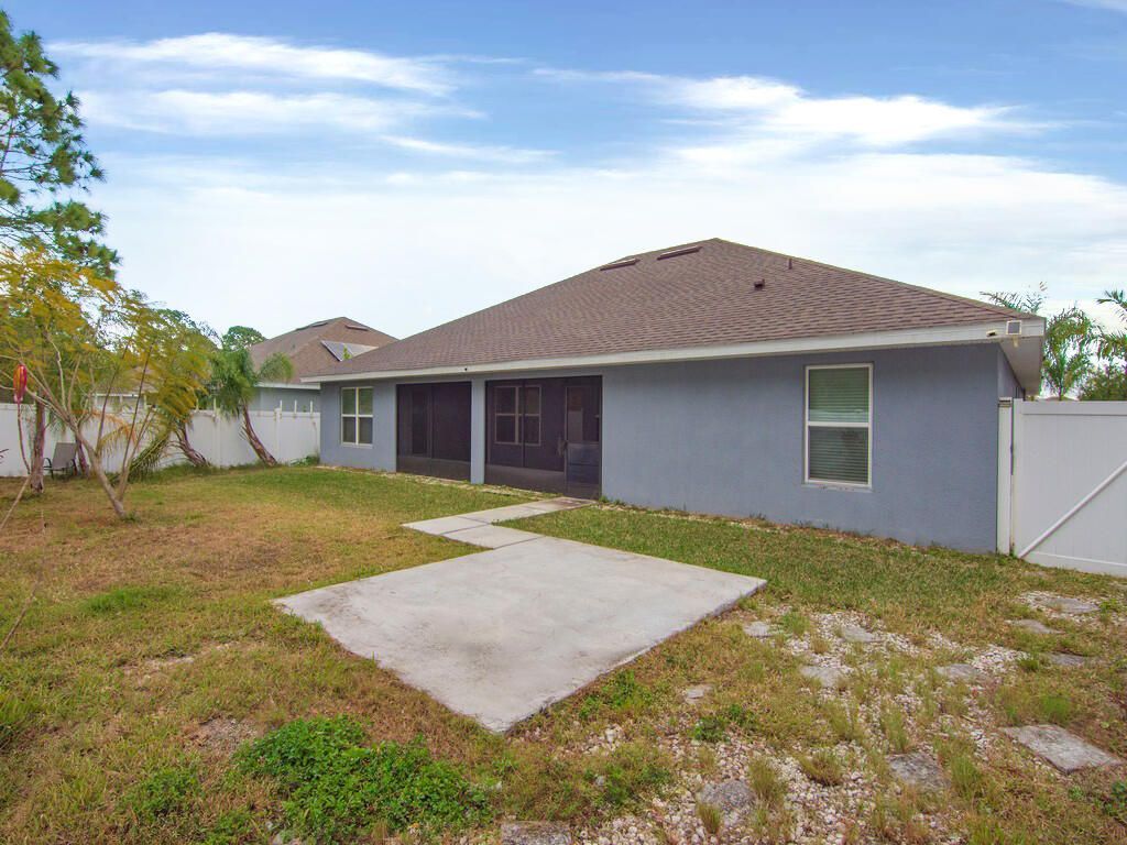 8308 Amalfi Circle, Fort Pierce, FL 34951 Photo