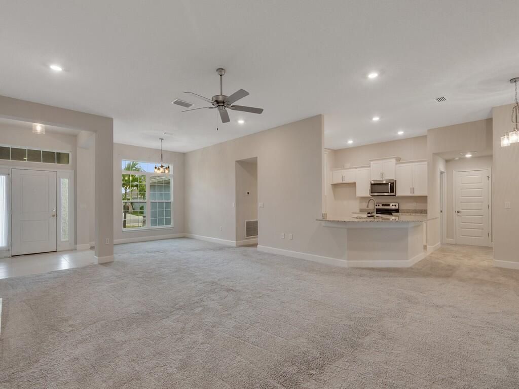 8308 Amalfi Circle, Fort Pierce, FL 34951 Photo
