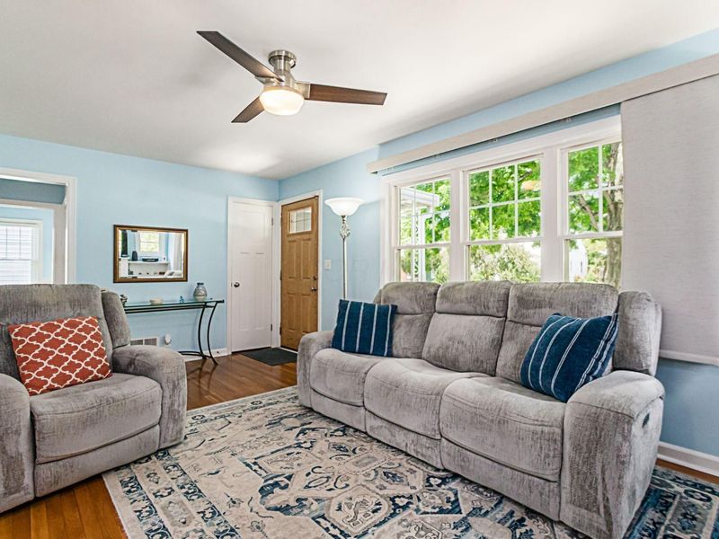 161 Deland Avenue, Columbus, OH 43214 Photo 4