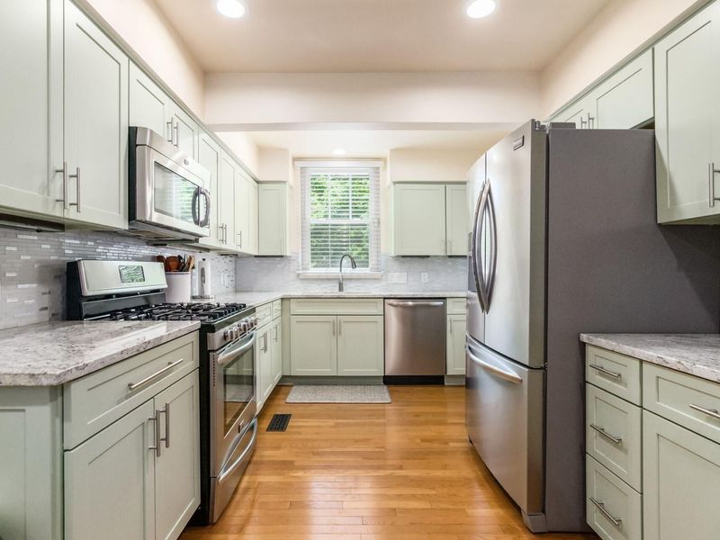 161 Deland Avenue, Columbus, OH 43214 Photo 7