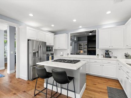 9900 Country Oak Ct, Oakdale, CA 95361 Photo