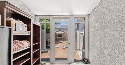 9900 Country Oak Ct, Oakdale, CA 95361 Photo