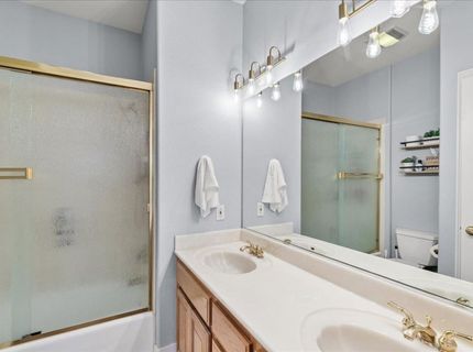 9900 Country Oak Ct, Oakdale, CA 95361 Photo