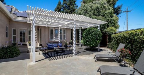 9900 Country Oak Ct, Oakdale, CA 95361 Photo