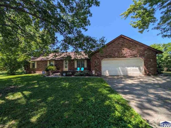 7333 E Troy Court, Terre Haute, IN 47802