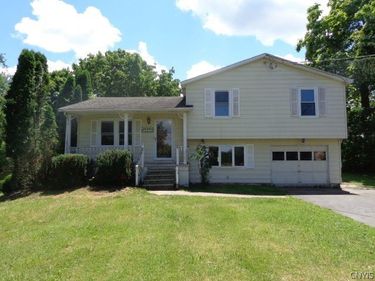 4030 Douglas Heights Drive , Canastota, NY 13032