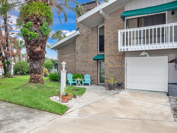 113 Lagoon Court, New Smyrna Beach, FL 32169