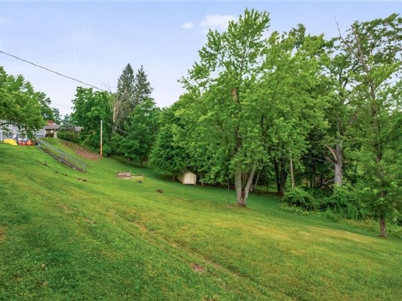 748 Ridgewood Drive , Coshocton, OH 43812 Photo 34