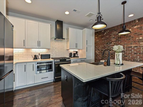 432 E 33rd Street , Charlotte, NC 28205