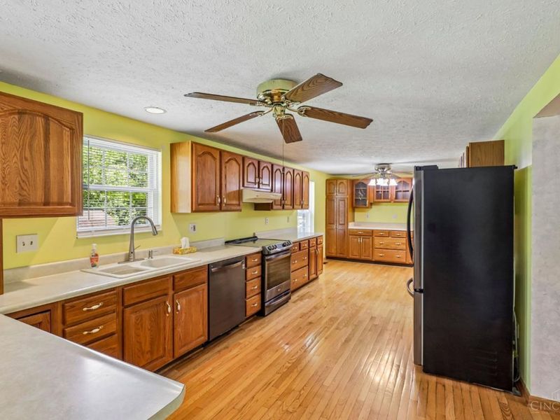 8125 Woodward Drive, West Chester, OH 45069 Photo 15