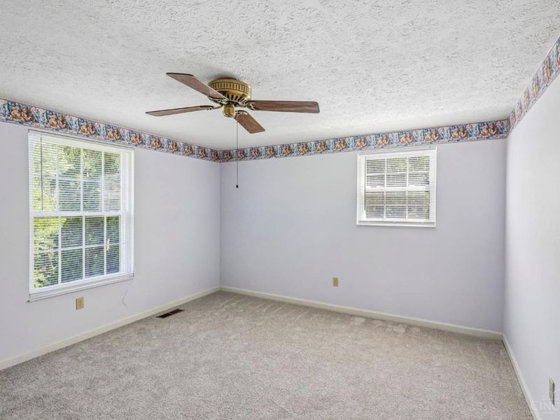 8125 Woodward Drive, West Chester, OH 45069 Photo 18