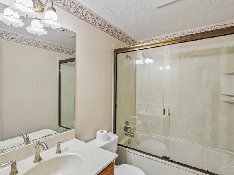 8125 Woodward Drive, West Chester, OH 45069 Photo 30