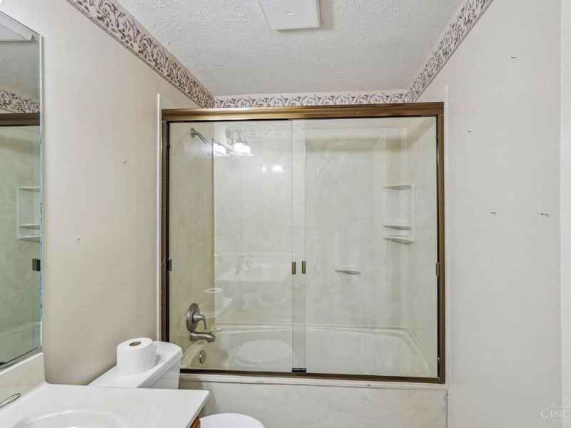 8125 Woodward Drive, West Chester, OH 45069 Photo 31
