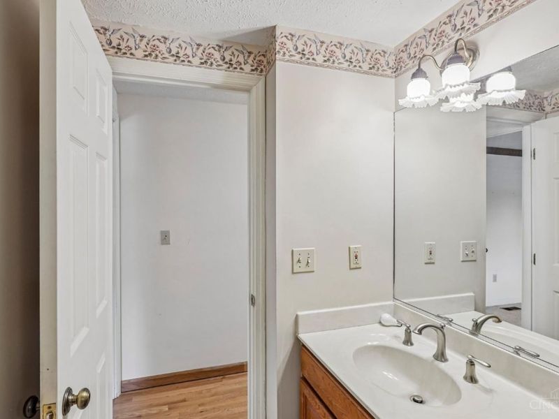 8125 Woodward Drive, West Chester, OH 45069 Photo 32