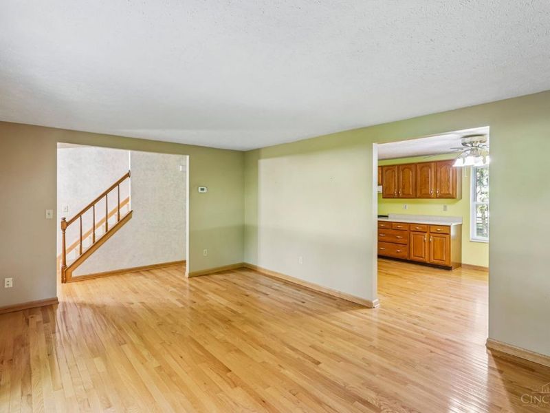8125 Woodward Drive, West Chester, OH 45069 Photo 9