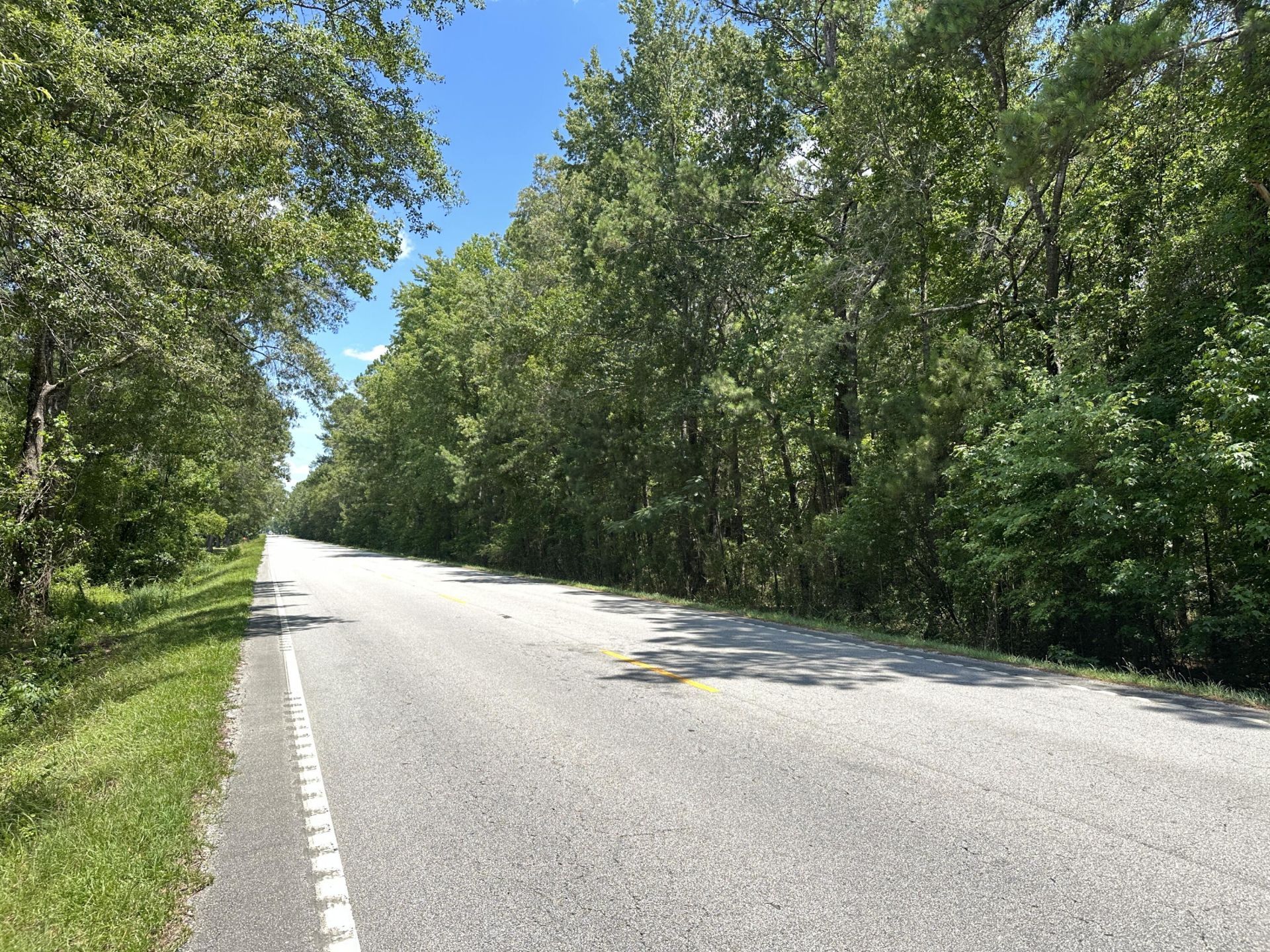 00 Highway 17a Photo 10