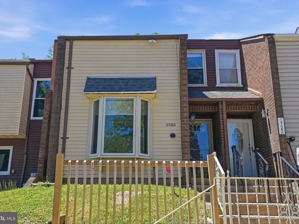 1720 JULIE COURT , BENSALEM, PA 19020