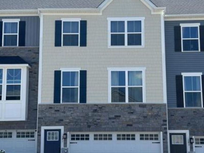 141 Arden Way, Downingtown, PA 19335 Main Photo