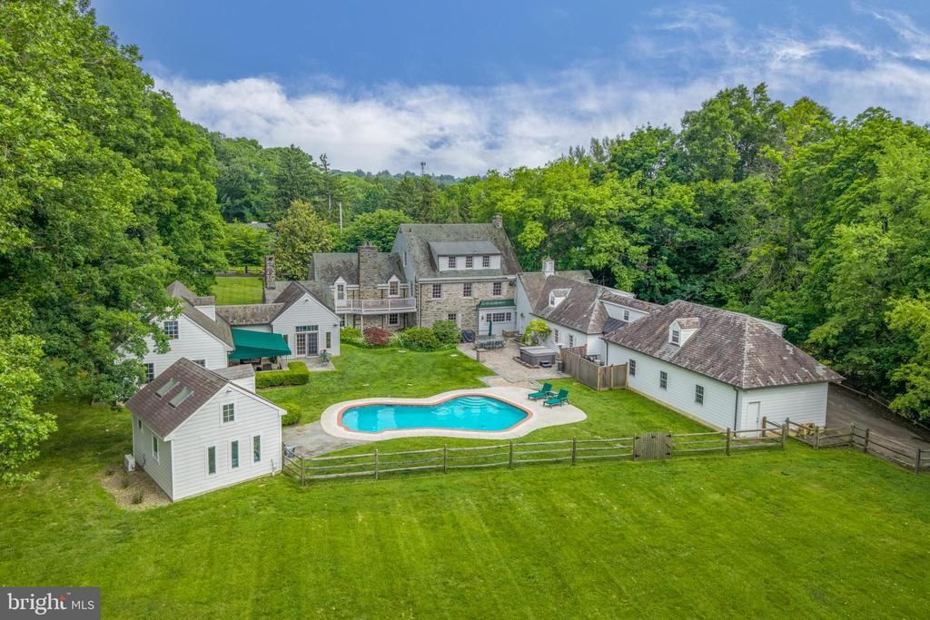 107 E MILL ROAD , FLOURTOWN, PA 19031