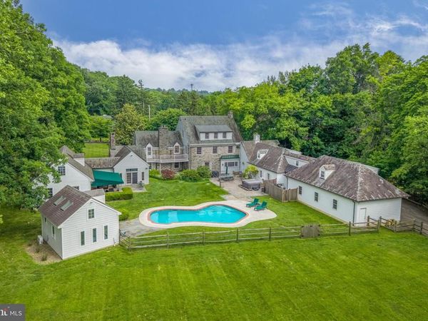 107 E MILL ROAD , FLOURTOWN, PA 19031