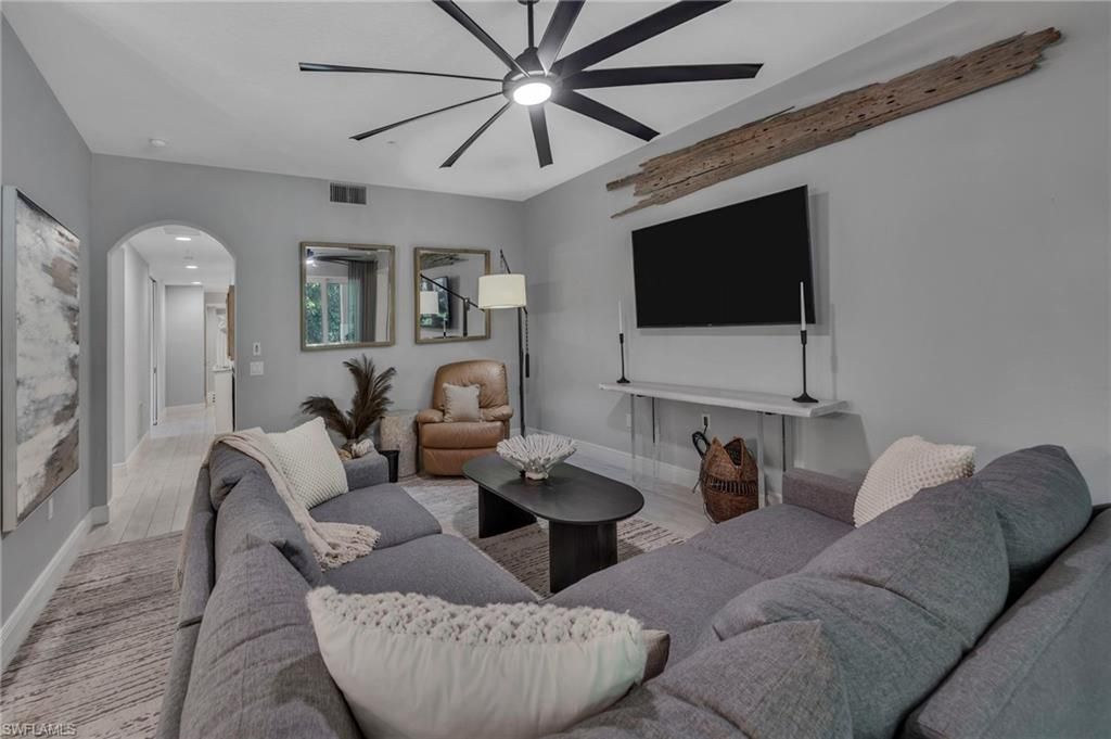 575 El Camino Real, Unit 6102, Naples, FL 34119 Photo