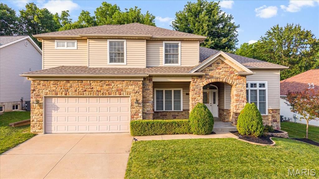 5304 Dunn Ridge Court , Hazelwood, MO 63042 Main Photo