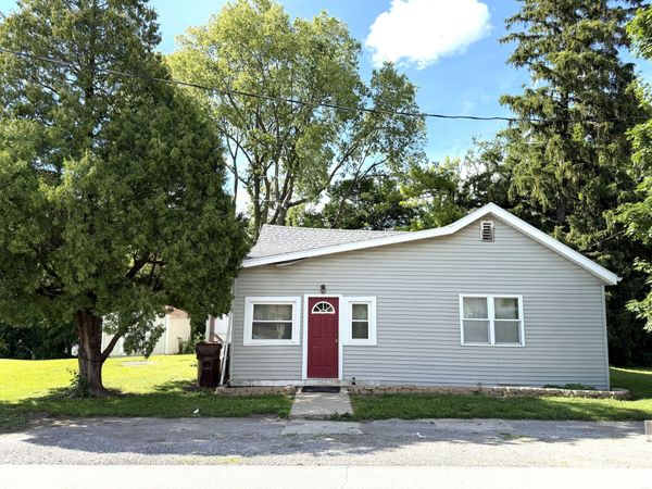 114 E Green Street, Waveland, IN 47989