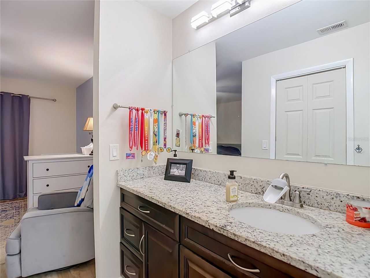 15101 Morning Dr, Lutz, FL 33559 Photo