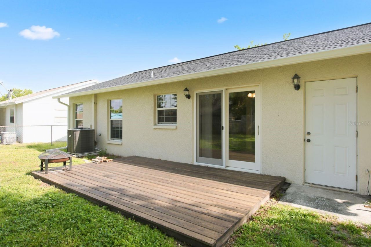 7826 Knox Loop, New Port Richey, FL 34655 Photo