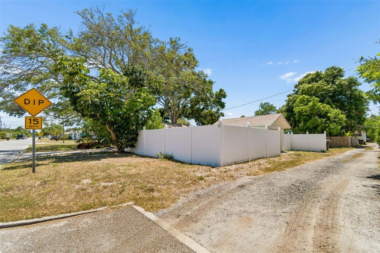 4601 16th Avenue N, Saint Petersburg, FL 33713 Photo