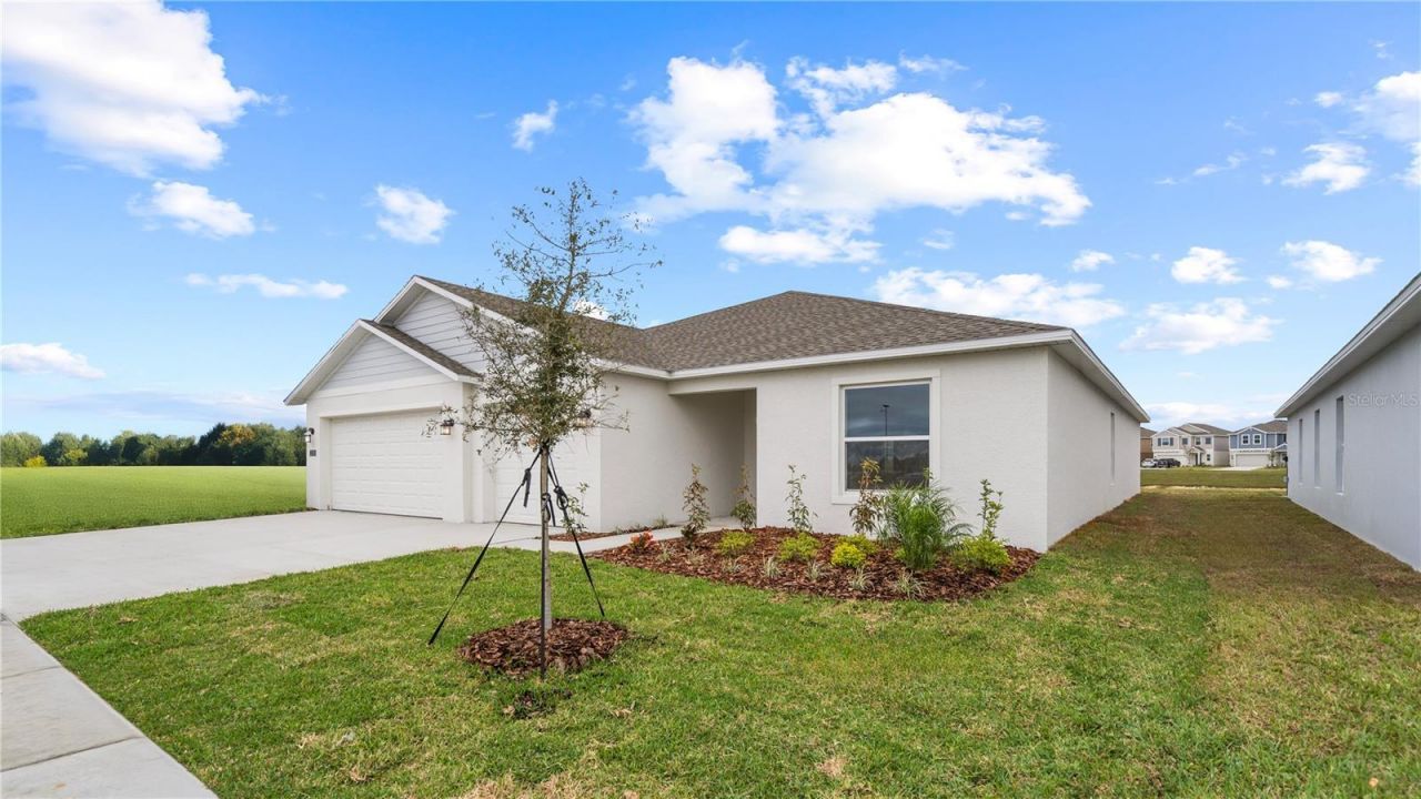 2085 Lasso Loop, Eagle Lake, FL 33839 Photo