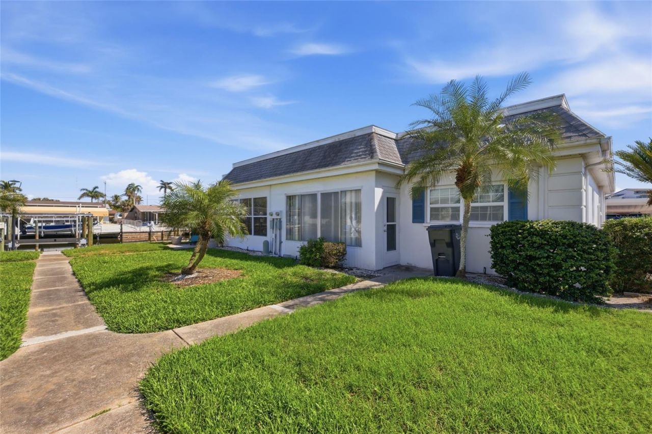 9917 Desoto Court , Unit 9917, Bradenton, FL 34210 Photo