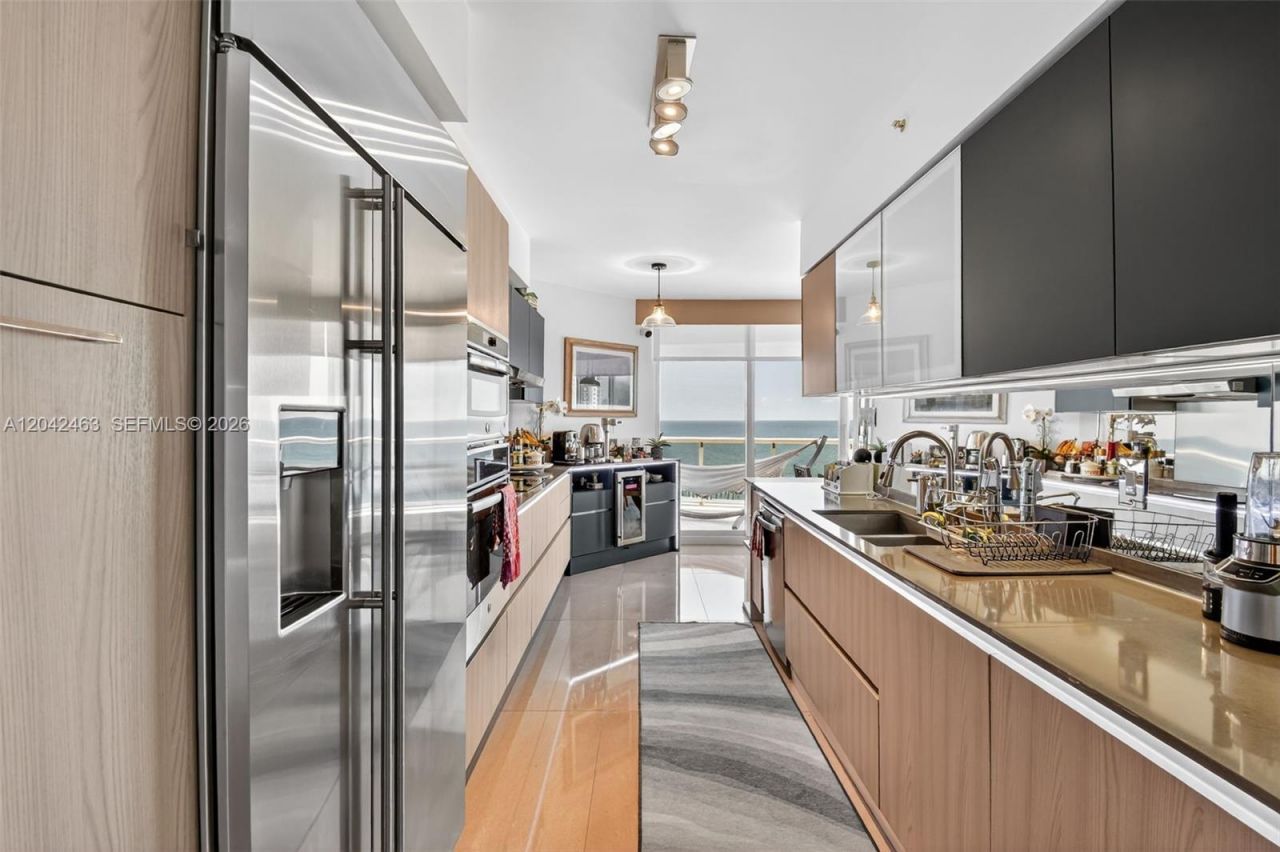 18671 Collins Ave , Unit 1401, Sunny Isles Beach, FL 33160 Photo