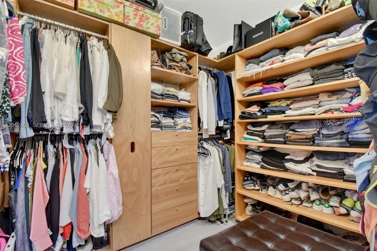 18671 Collins Ave , Unit 1401, Sunny Isles Beach, FL 33160 Photo
