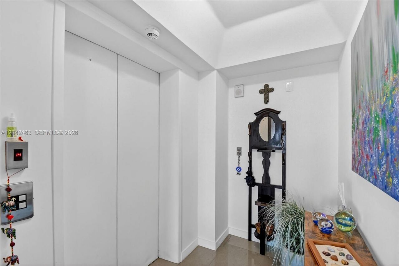 18671 Collins Ave , Unit 1401, Sunny Isles Beach, FL 33160 Photo