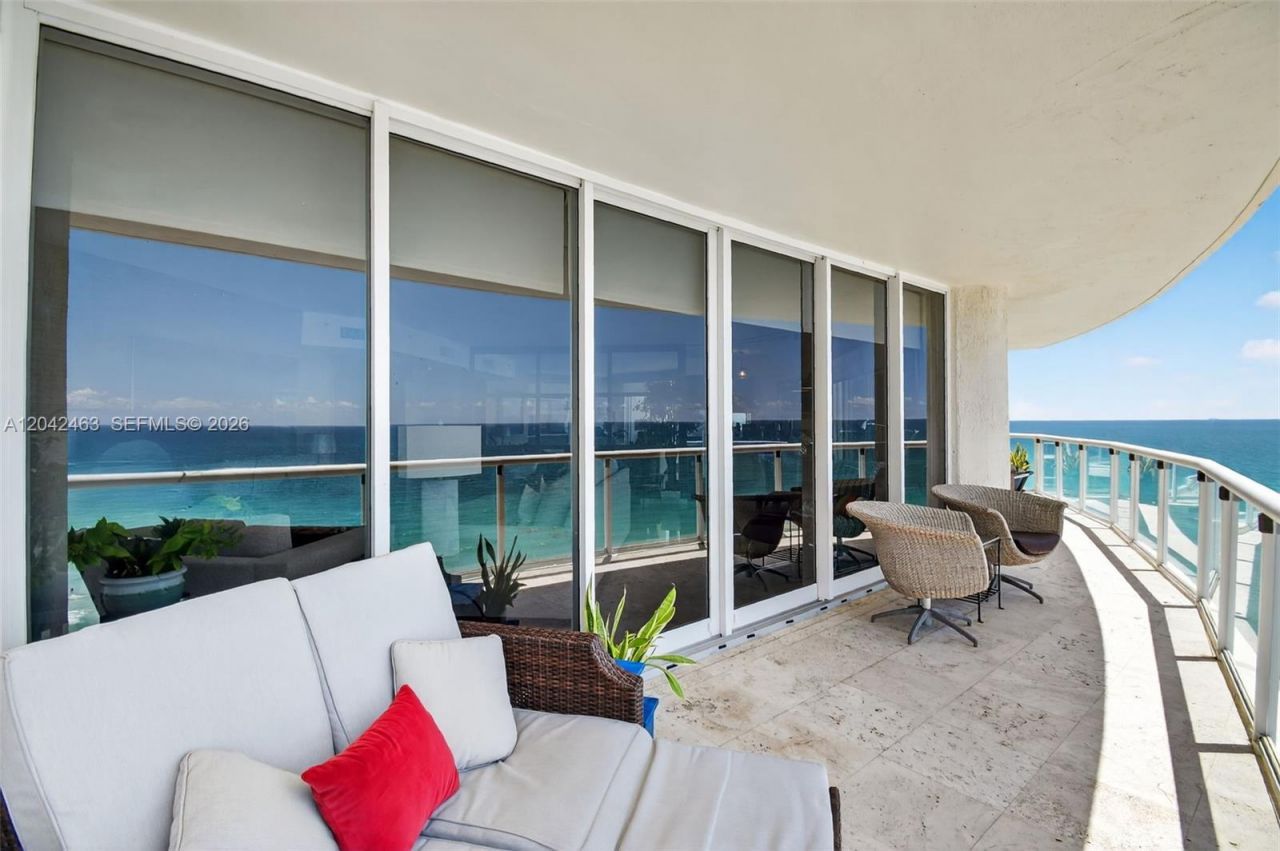 18671 Collins Ave , Unit 1401, Sunny Isles Beach, FL 33160 Photo