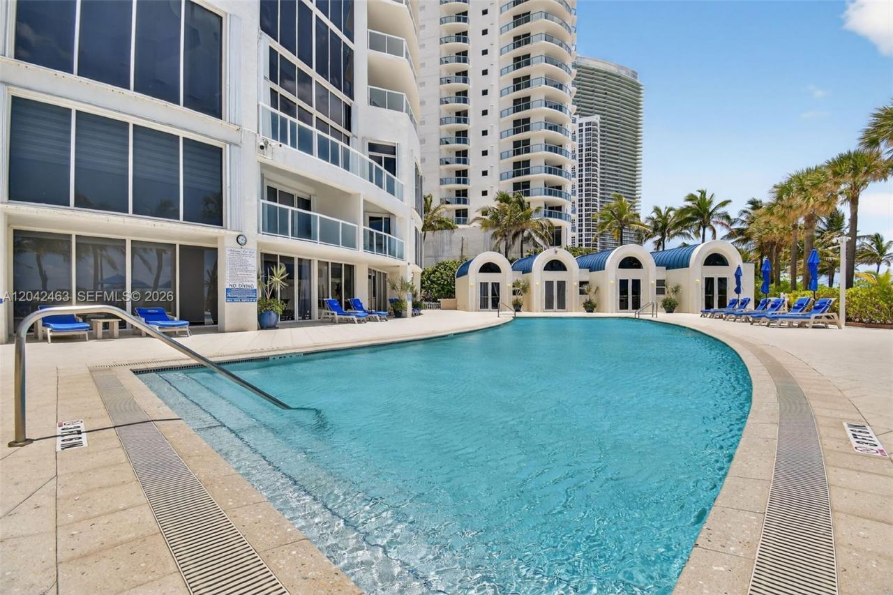 18671 Collins Ave , Unit 1401, Sunny Isles Beach, FL 33160 Photo