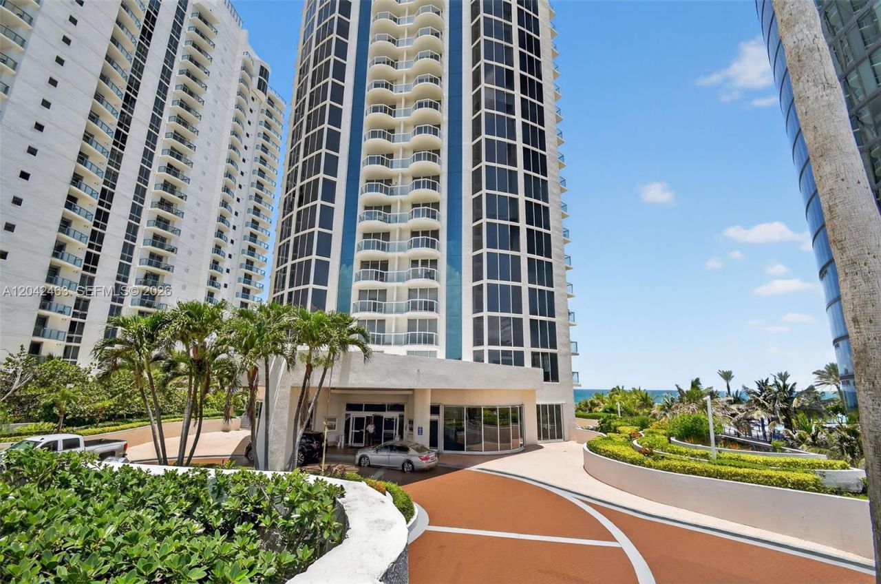 18671 Collins Ave , Unit 1401, Sunny Isles Beach, FL 33160 Photo