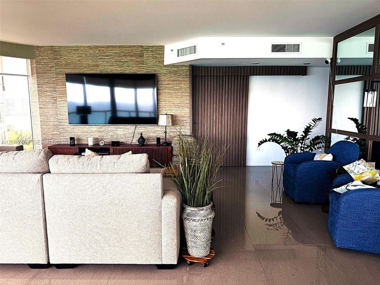 18671 Collins Ave , Unit 1401, Sunny Isles Beach, FL 33160 Photo