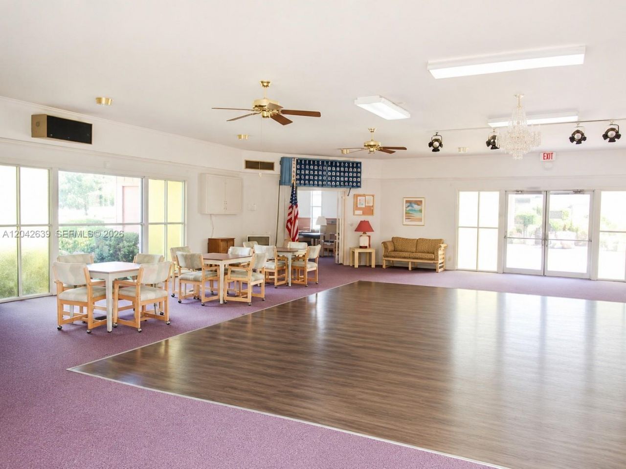 500 W Village Green Cir W, Unit 308, Palm Springs, FL 33461 Photo