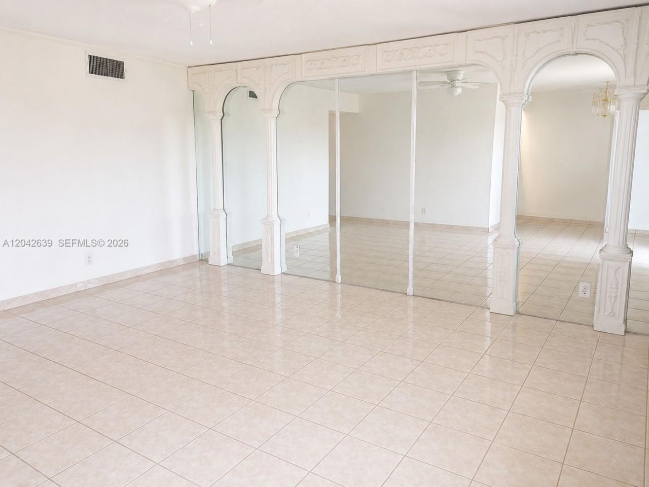 500 W Village Green Cir W, Unit 308, Palm Springs, FL 33461 Photo