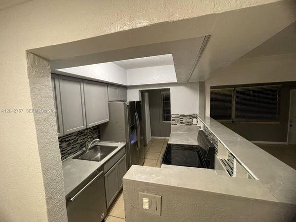 20490 NW 7th Ave , Unit 5, Miami Gardens, FL 33169
